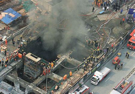 2 killed at Shanghai metro sites