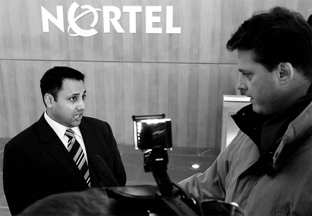 Nortel users opt to stick with group