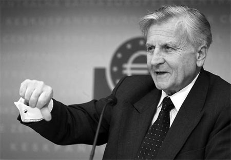 ECB cuts rate as recession forces Trichet's hand