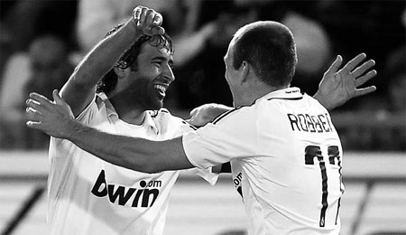 Raul ready to dislodge di Stefano's record