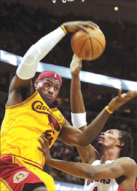 James eclipses 12,000 points