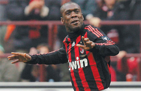 Seedorf fires AC Milan past Cagliari