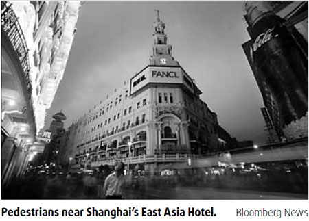 Shanghai luxury hotels on a creaky stairway