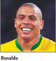 Ronaldo gets black eye in media frenzy after debut