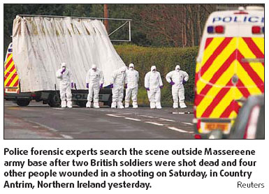 Gunmen kill 2 UK soldiers in N. Ireland