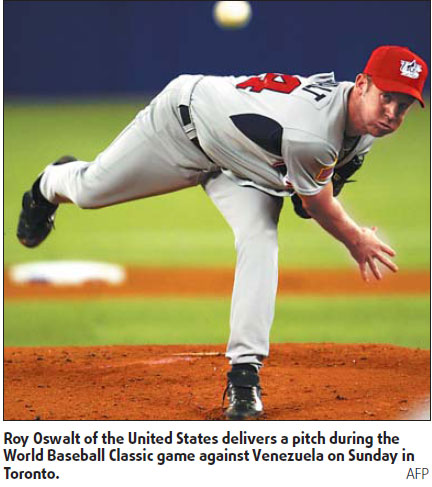 Americans rip Venezuela to reach WBC 2nd round
