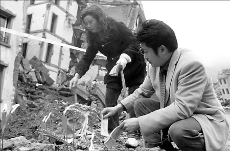 Beichuan opened to mourners