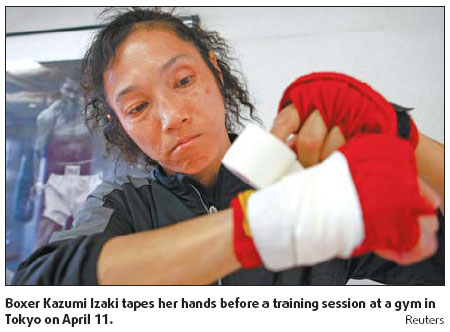 For one Japan mom, cooking and boxing all in a day's work