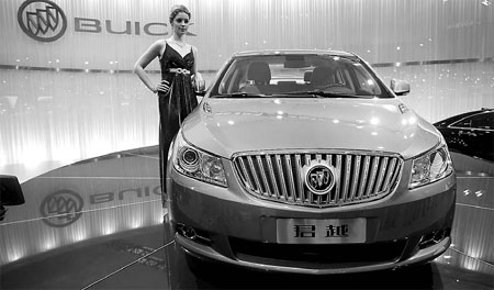 April sales rosy for carmakers