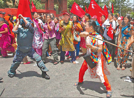 Nepal troops quell Maoist protests