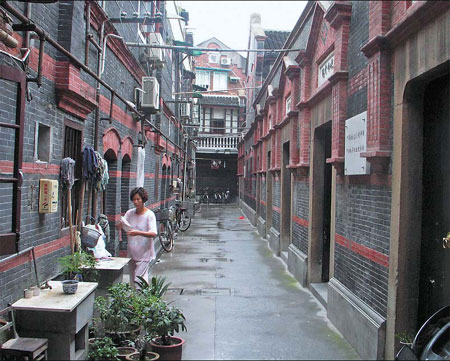 Shanghai leaving few stone gates unturned