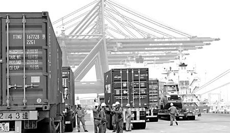 Foreign trade shrinks