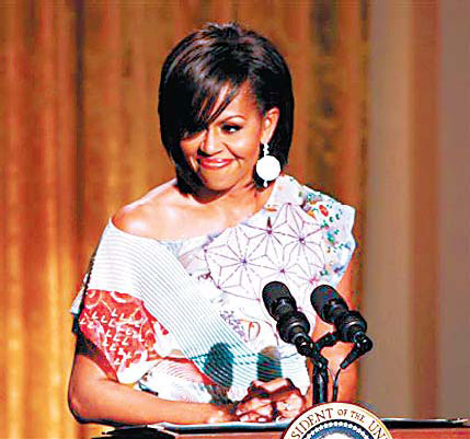 Designers favor first lady's fashion