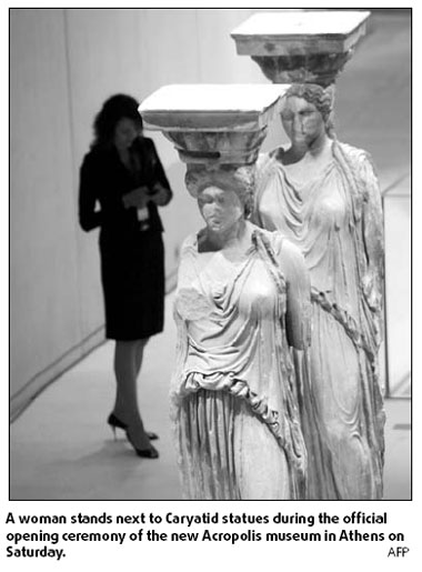 New Acropolis Museum opens