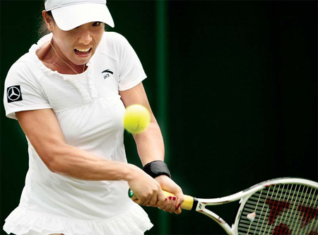 Roof not tested, but Swiss star stretched in first set