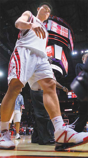 Retirement for center Yao? Not so fast, says his agent