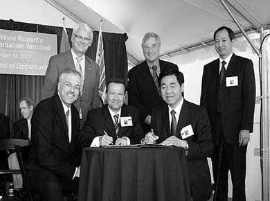 Canada port eyes pot of gold at end of downturn