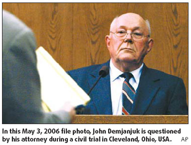 Ex-Nazi guard faces 27,900 charges