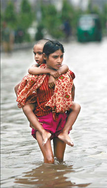 Heaviest rain in 53 years hits Dhaka