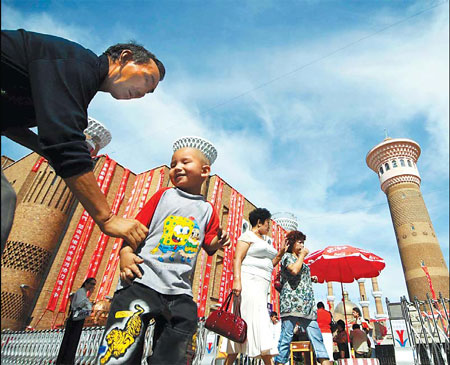 83 face charges for Urumqi riot