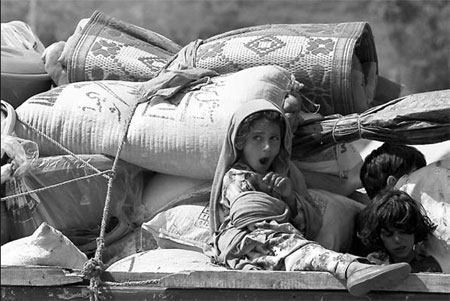 Pakistanis rally for war-affected refugees