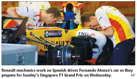Renault return to Singapore in shame