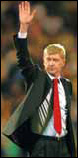 Wenger not tempted by retirement