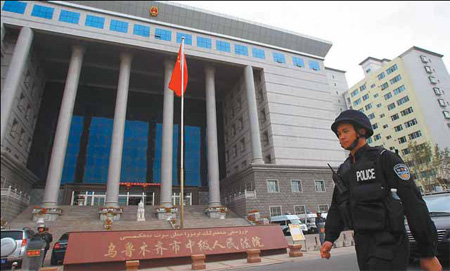 Six rioters given death sentences in Urumqi