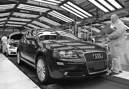 German investor outlook worsens