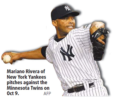No spit ball here: MLB says Yankee Rivera OK