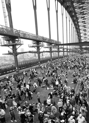 Sydney icon turns picnic site