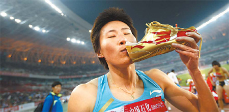 Liu completes hat-trick of Games titles