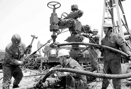 Sinopec hit by refining losses in Oct