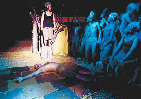 Baboons take center stage in Bard's play