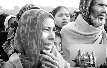 Ferry accident on festival eve kills 58