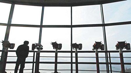 Isolated DMZ offers 'untouched' water