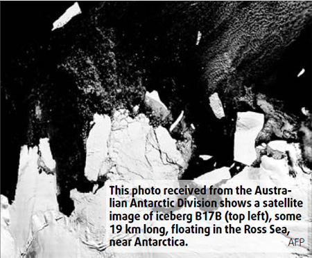Australia issues shipping alert over giant iceberg