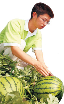 Graduate unfulfilled by village work