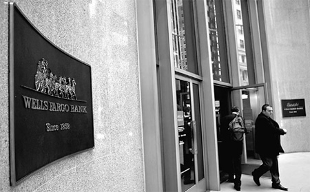 Wells Fargo unveils share issue