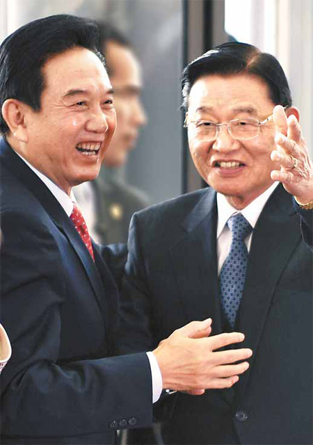 Reaction mixed to Beijing envoy