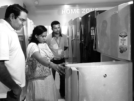 Firms tap India consumer boom