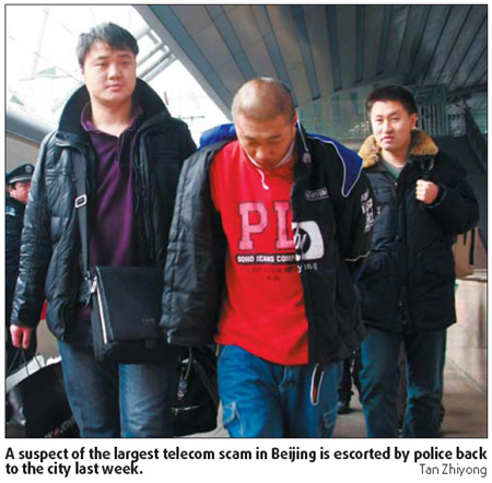 Taiwan suspects of largest phone scam nabbed