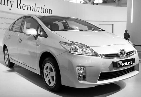 Prius is top seller in Japan auto mart