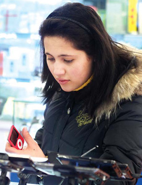 Plug pulled on vendors at 'e-mall'