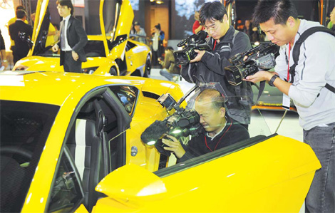 2009 a year of milestone deals and record sales