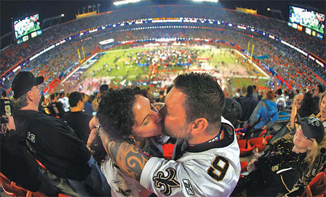 Brees, Saints win Super Bowl over Colts, 31-17