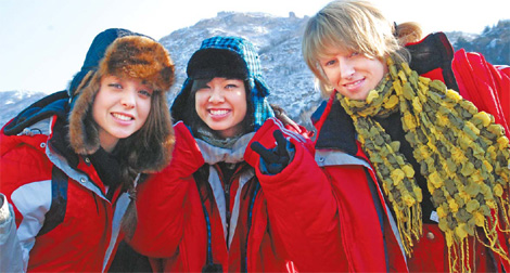 Teen dreams are made of these. American trio the School Gyrls film a music ... Teen dreams are made of these. American trio the School Gyrls film a music ...