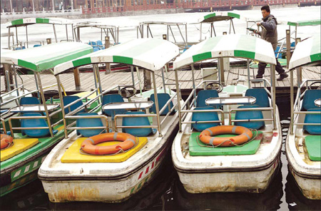 Boaters still frozen out