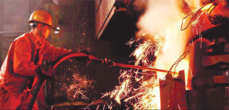 Steel mills turn to domestic supplies as import costs soar
