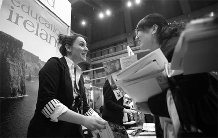 Overseas universities begin tour